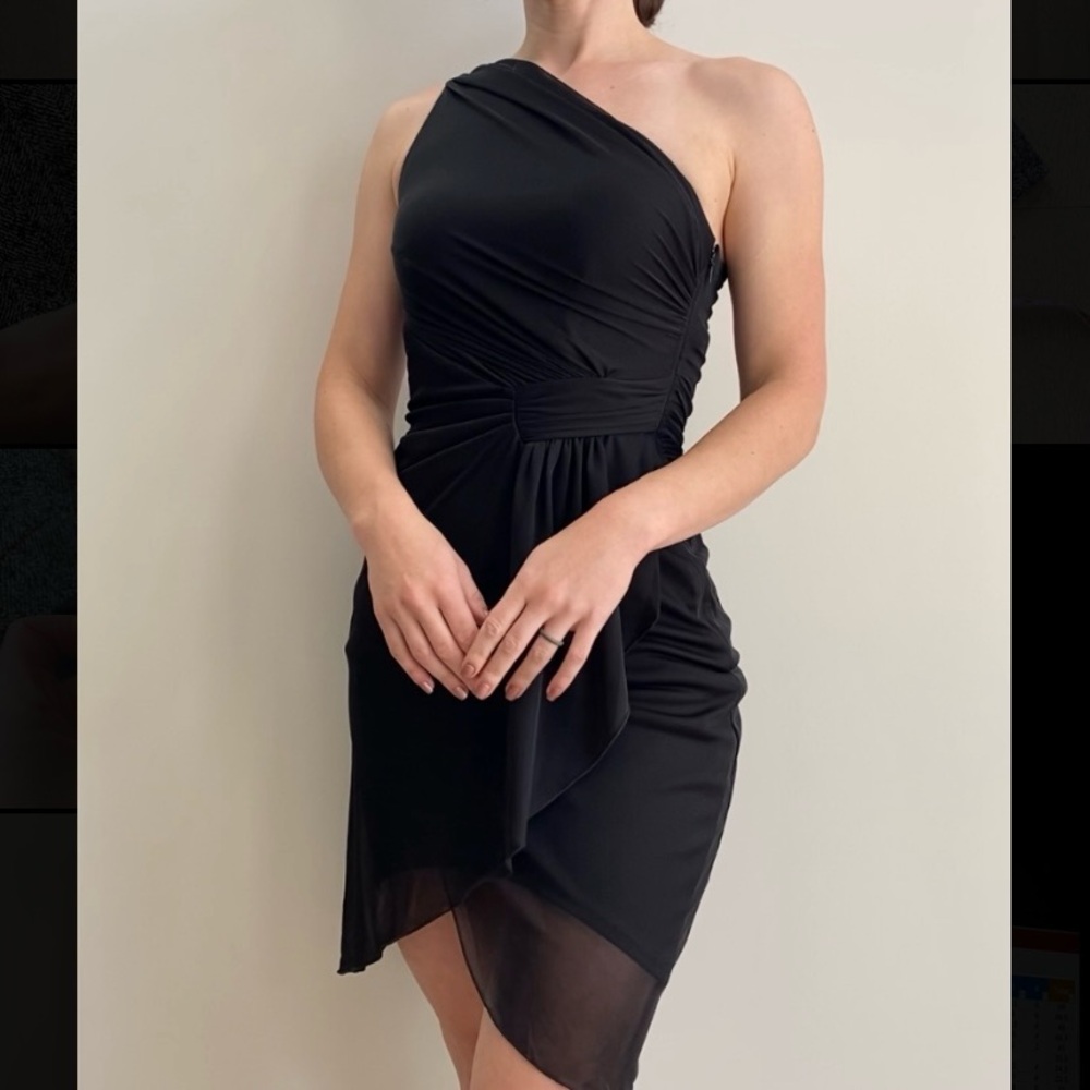 NWT Le Chateau One Shoulder Chiffon Cocktail Dress